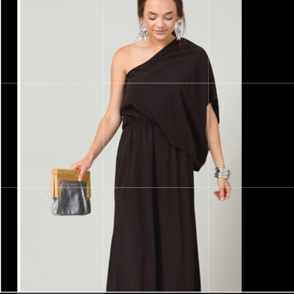 Off the shoulder maxi dress